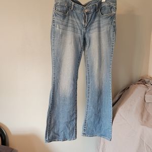 Plus size Maurices Jeans sizes 18 long to 22 long or extra long